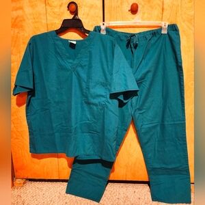 Full set geen mens scrubs